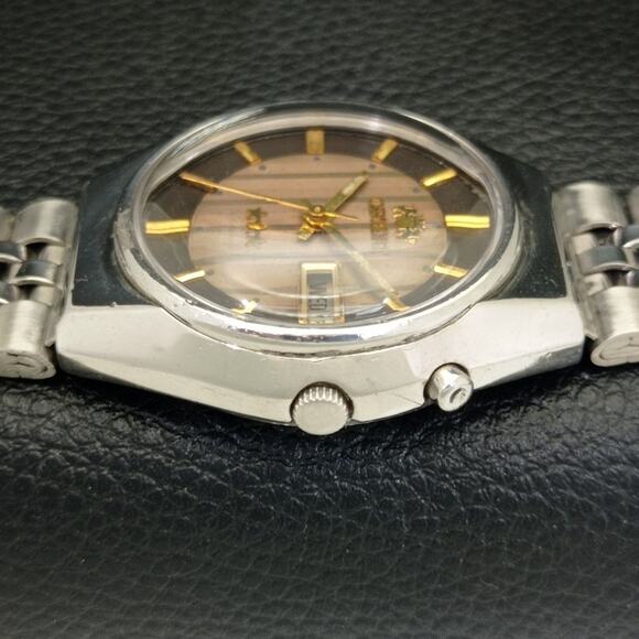 Vintage 1987 Orient Automatic Mens Silver Watch W/daydate & Gold accents - Picture 5 of 10